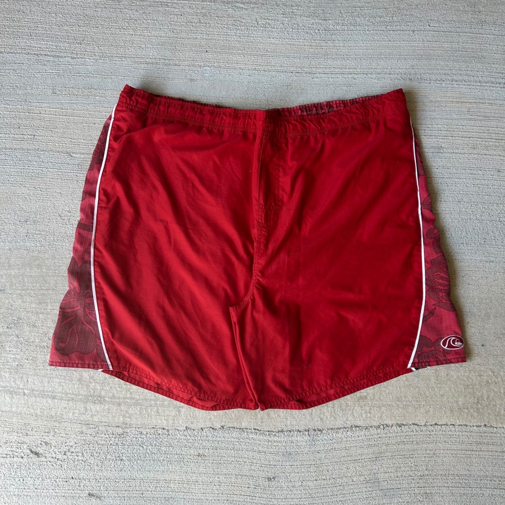 Vintage 2000s Quiksilver Mens Red Floral Board Shorts Swim Trunks XL